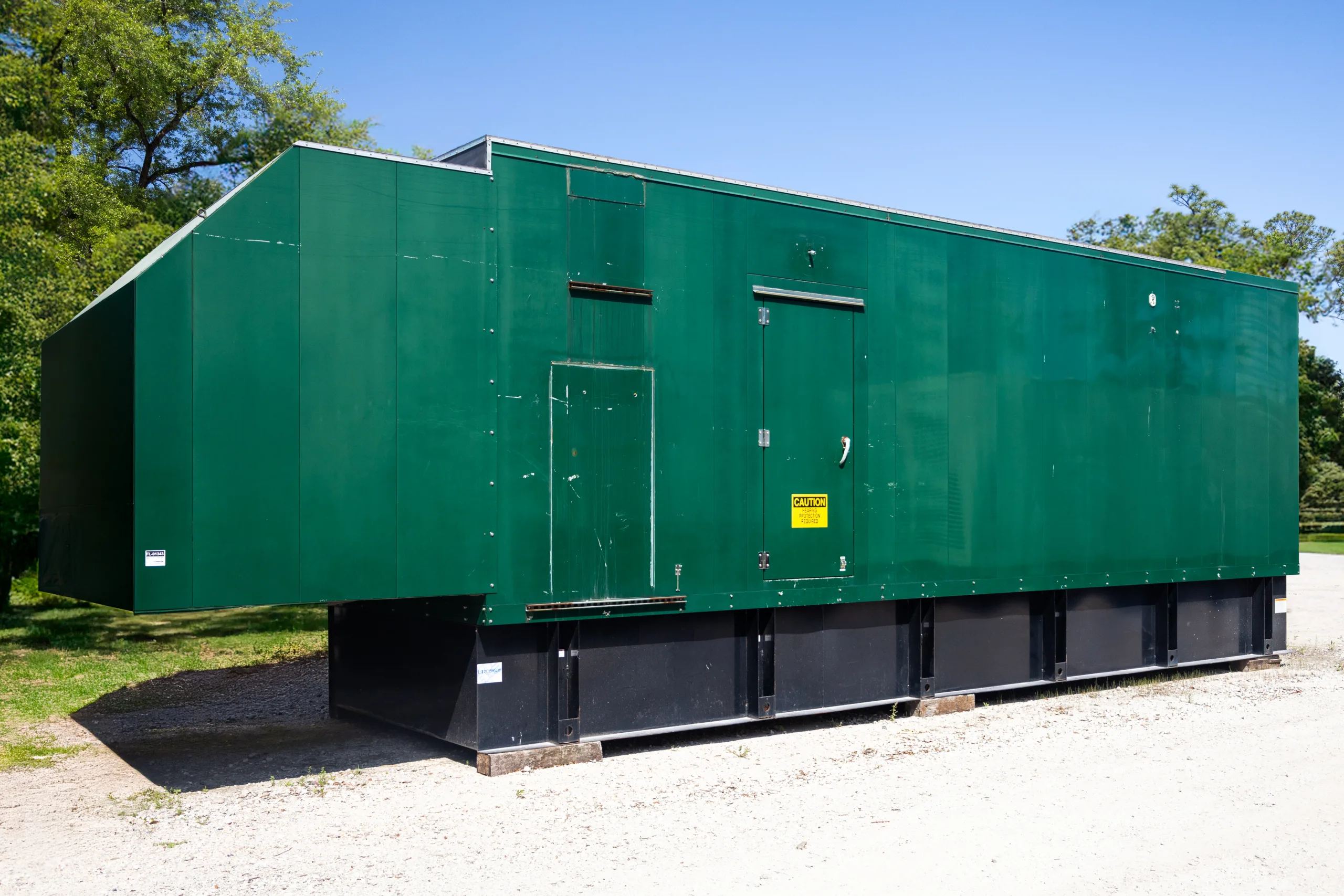 1 1500kw cummins industrial generator unit 091343 exterior