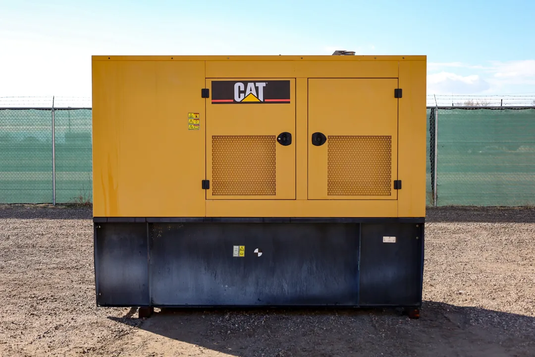 1 150kw caterpillar industrial generator unit 092119 exterior