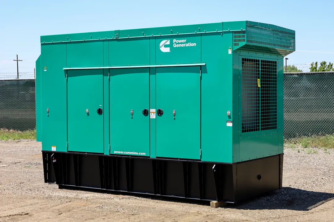 1 450kw cummins industrial generator unit 092302 exterior