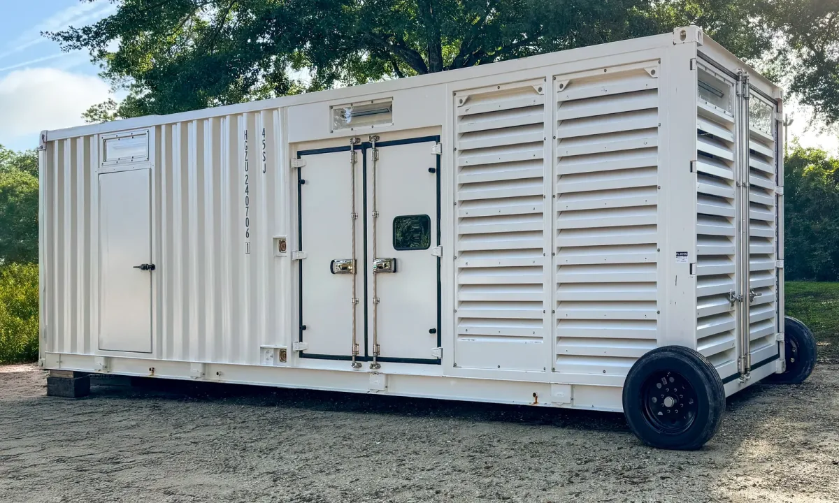 2 1000kw mtu industrial generator unit 092102 exterior
