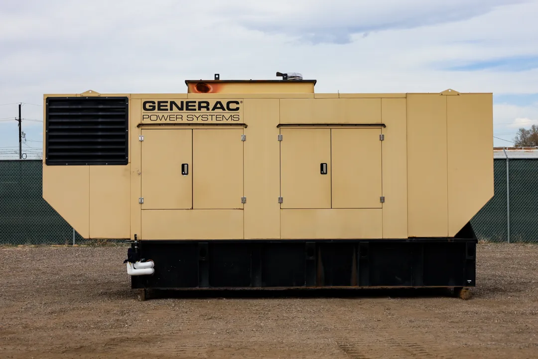 2 610kw generac industrial generator unit 090908 exterior