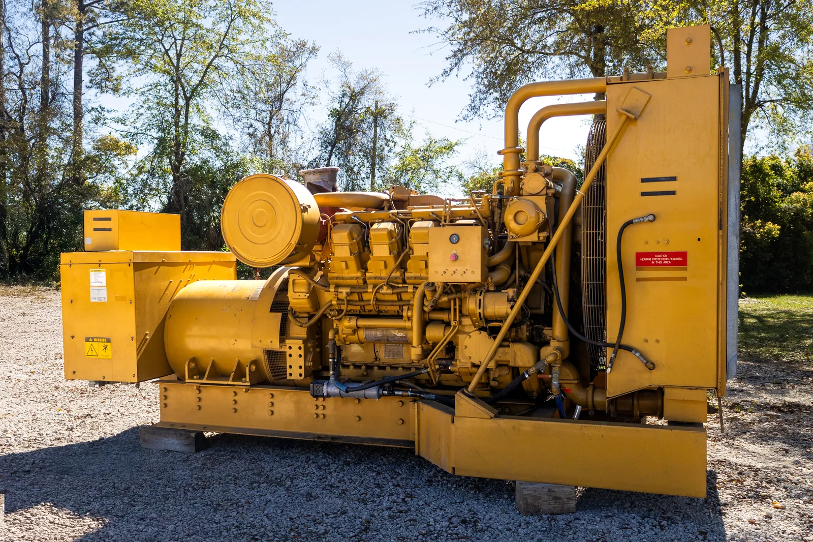2 750kw caterpillar industrial generator unit 092148 exterior