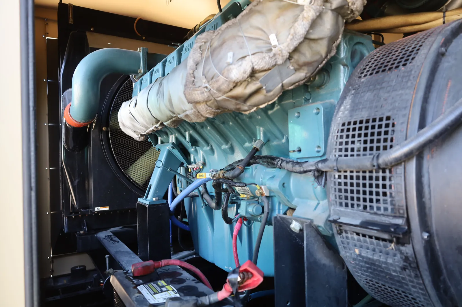 3 600kw generac industrial generator unit 091566 engine