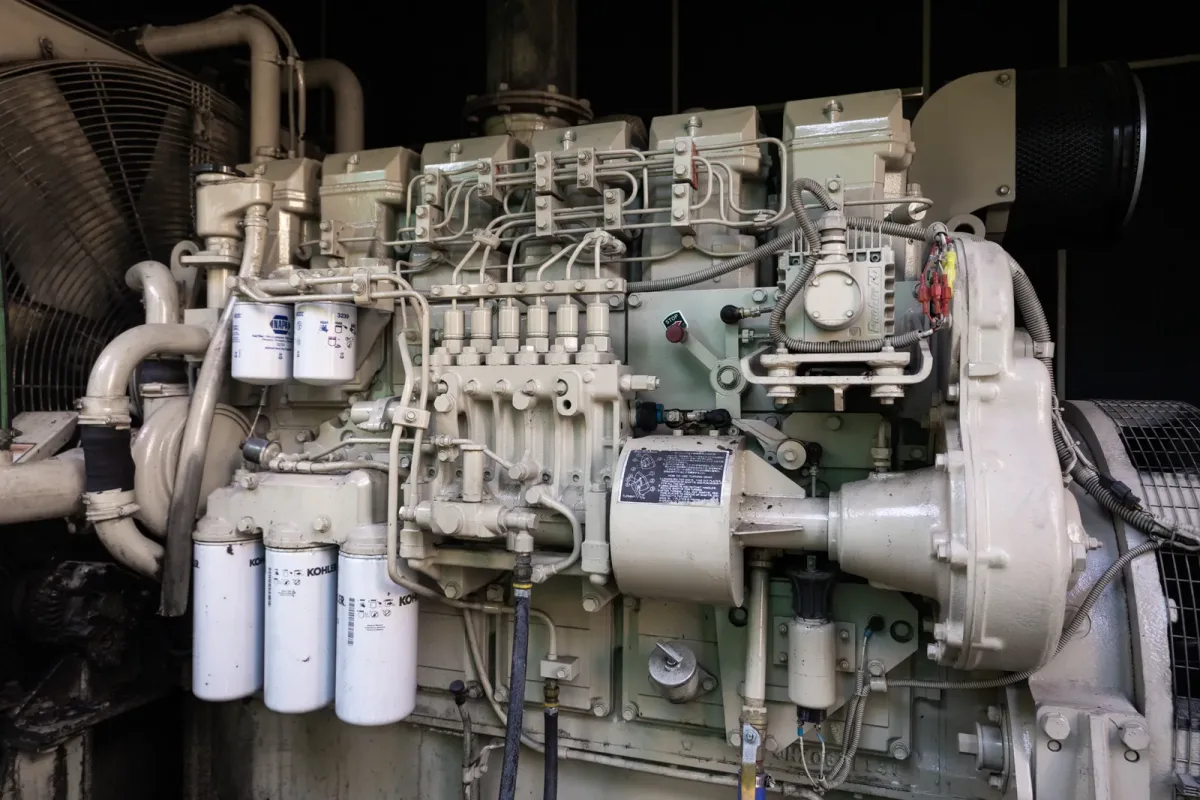 3 600kw katolight industrial generator unit 092018 engine