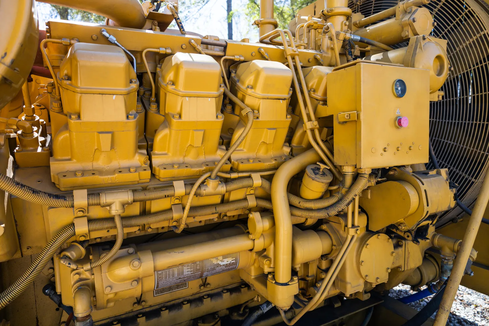 3 750kw caterpillar industrial generator unit 092148 engine