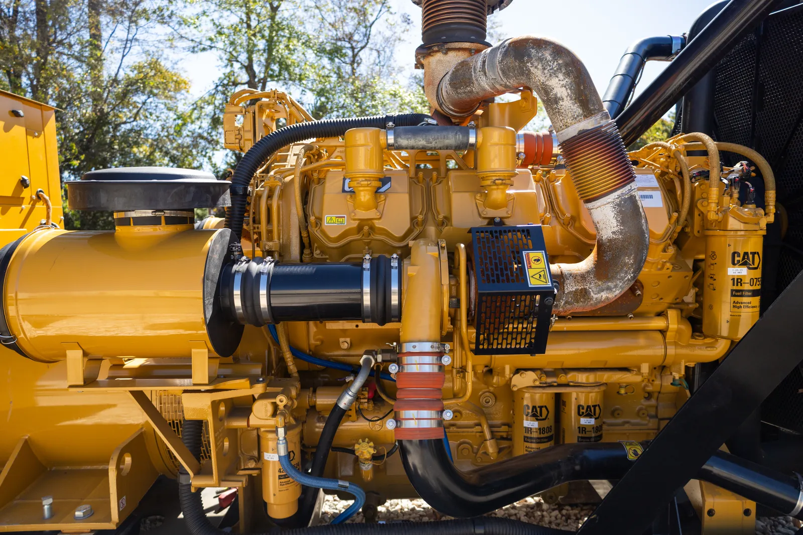 3 800kw caterpillar industrial generator unit 092150 engine