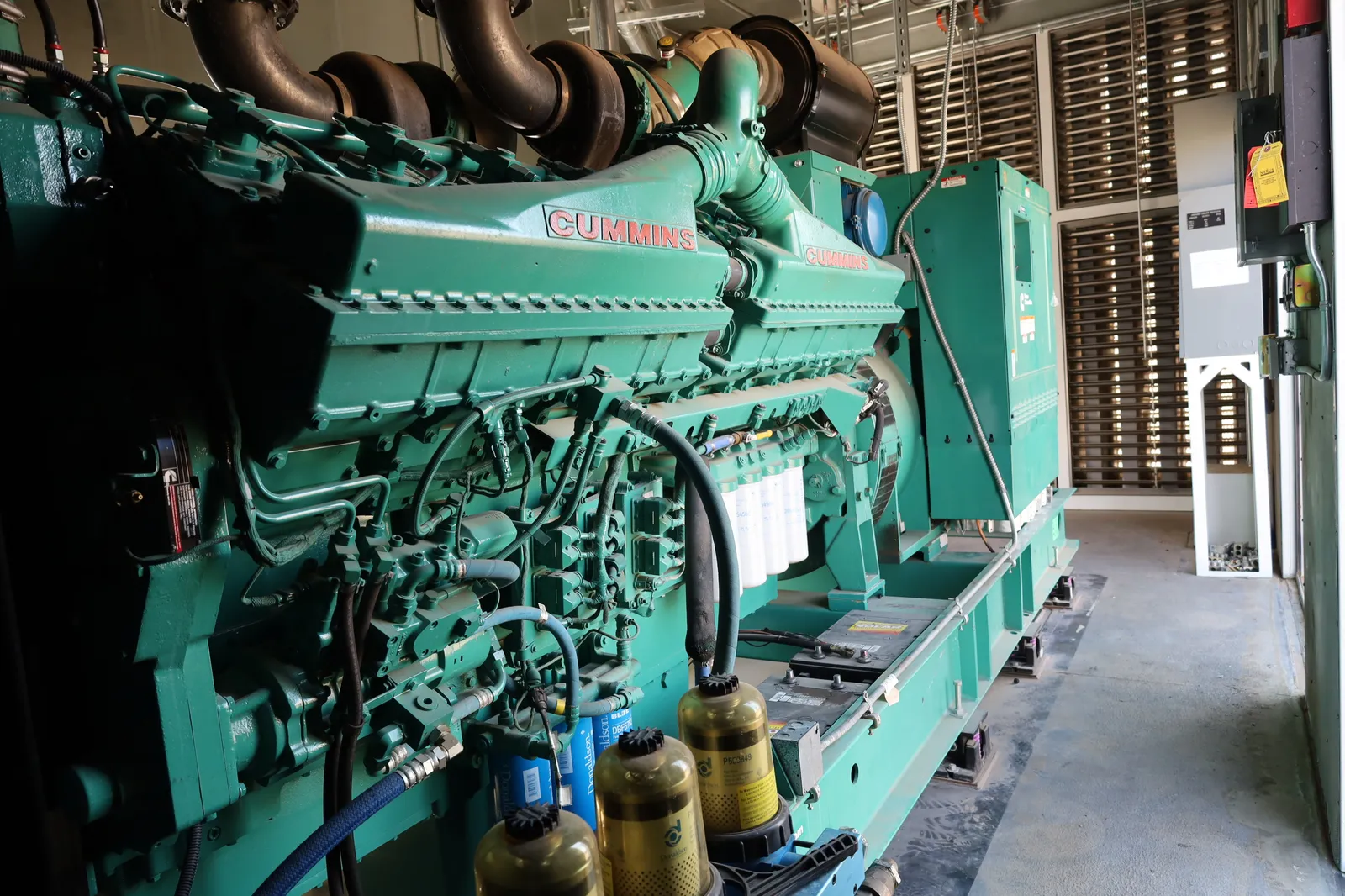 4 1500kw cummins industrial generator unit 091400 engine