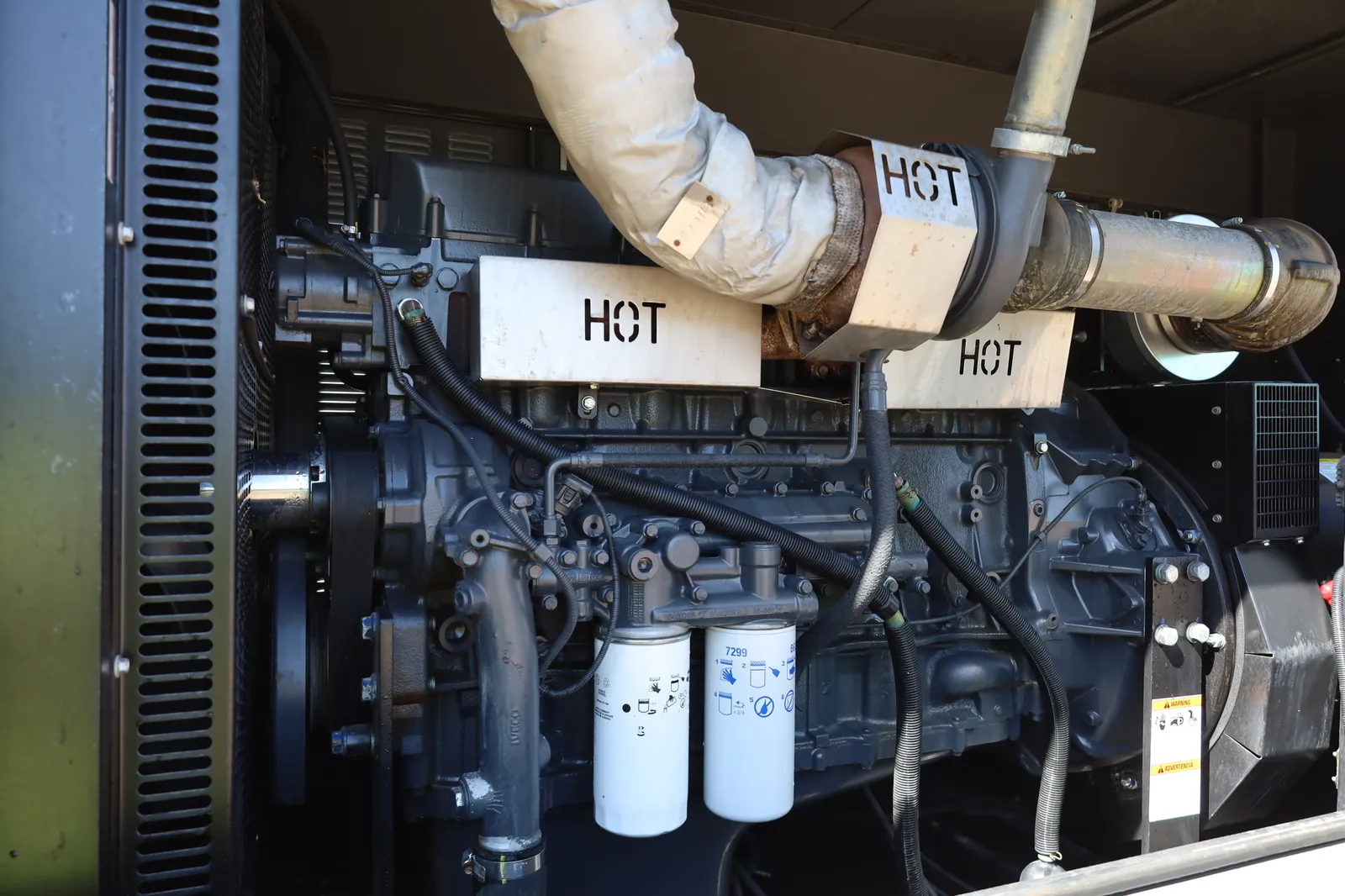 4 300kw generac industrial generator unit 091556 engine