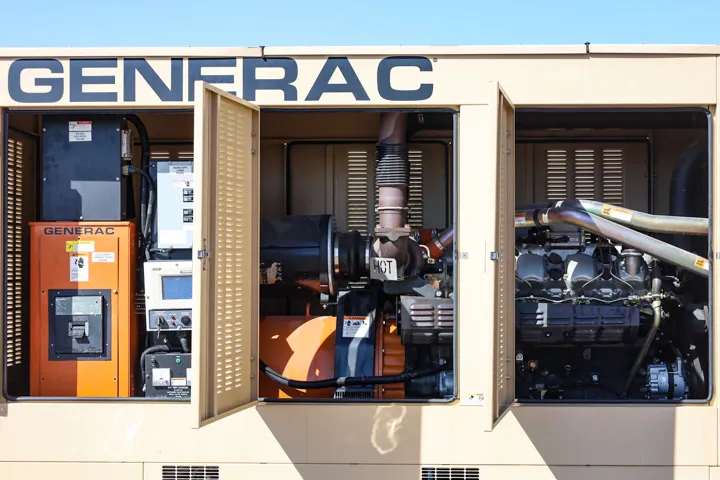 4 400kw generac industrial generator unit 091567 engine