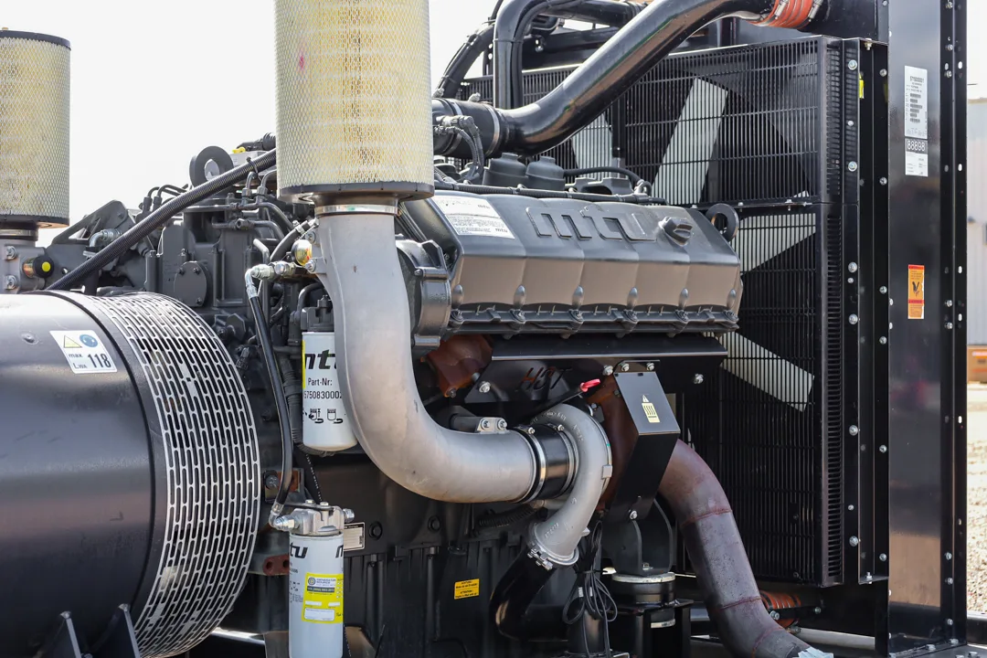 4 515kw hipower industrial generator unit 088898 engine