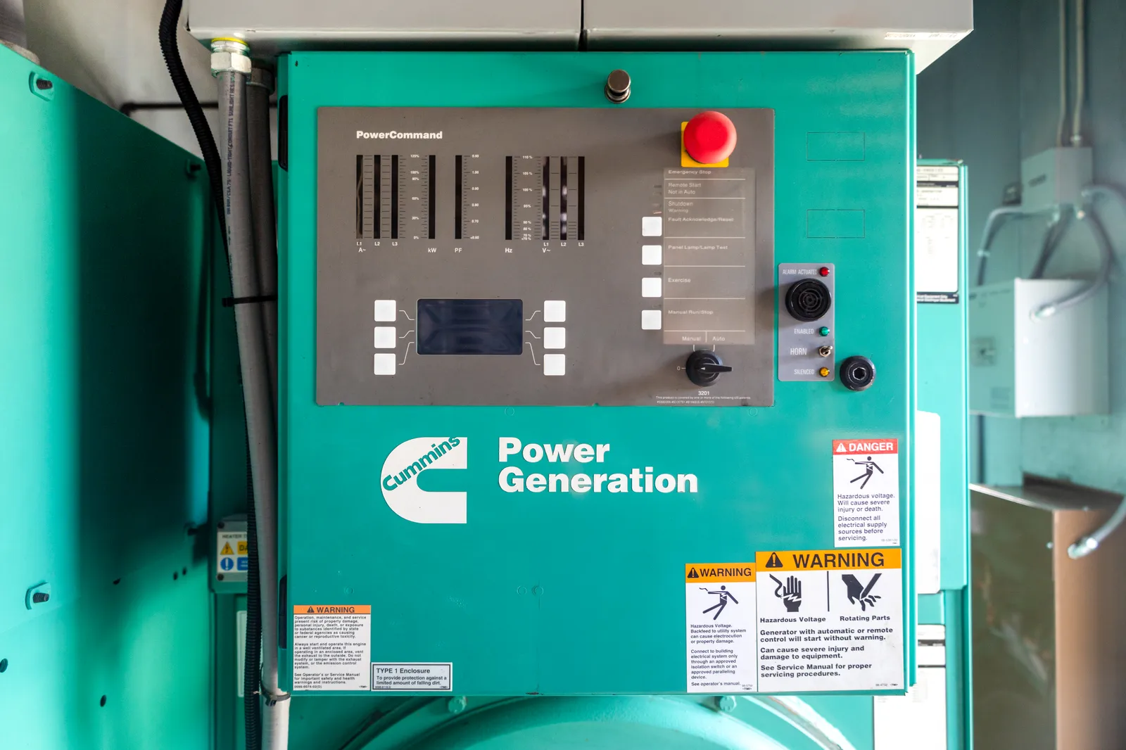 5 1000kw cummins industrial generator unit 091748 controls