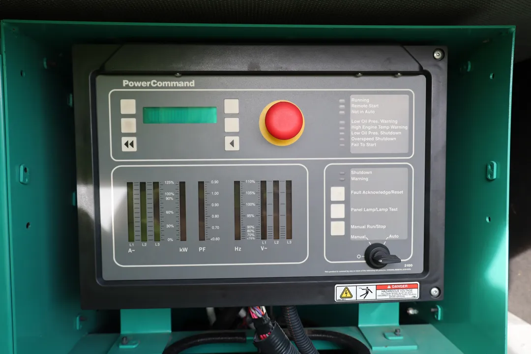 5 100kw cummins industrial generator unit 092079 control panel