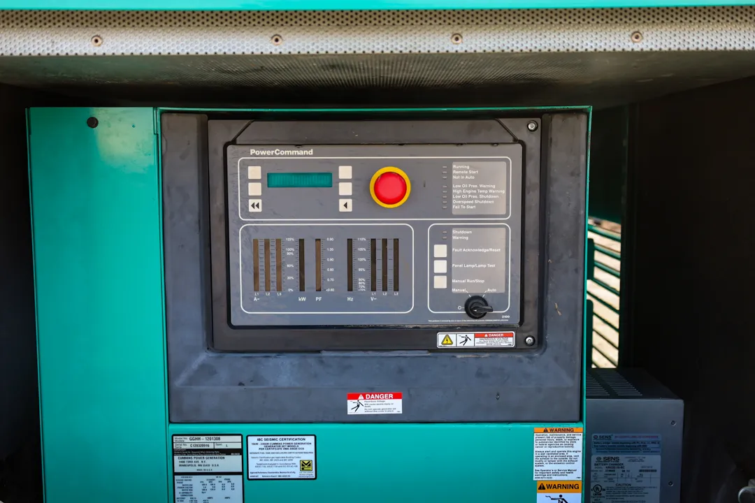 5 100kw cummins industrial generator unit 092081 controls