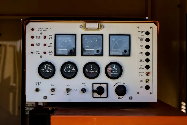 5 200kw generac industrial generator unit 091532 controls