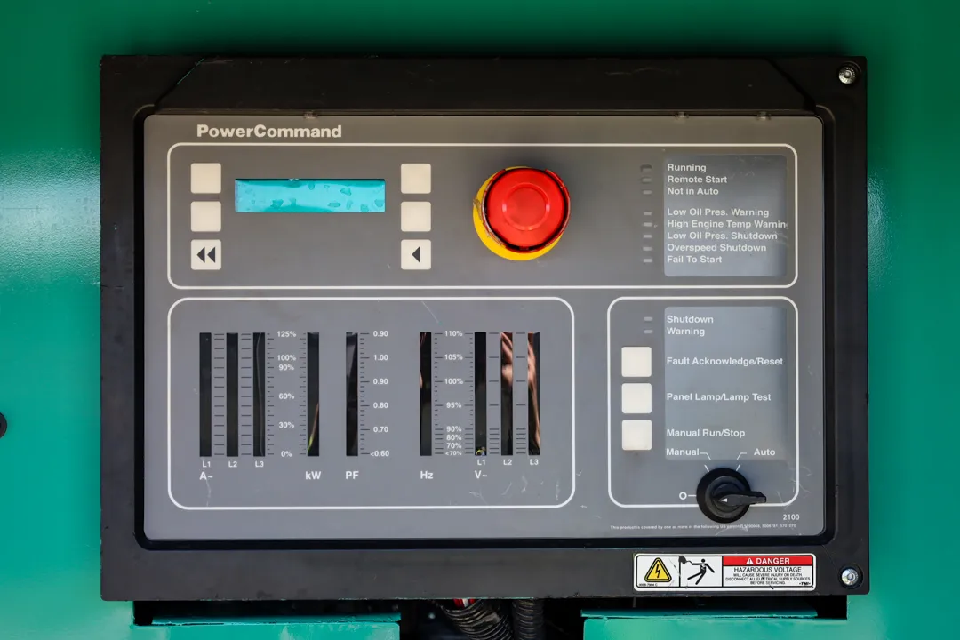 5 450kw cummins industrial generator unit 092302 control panel
