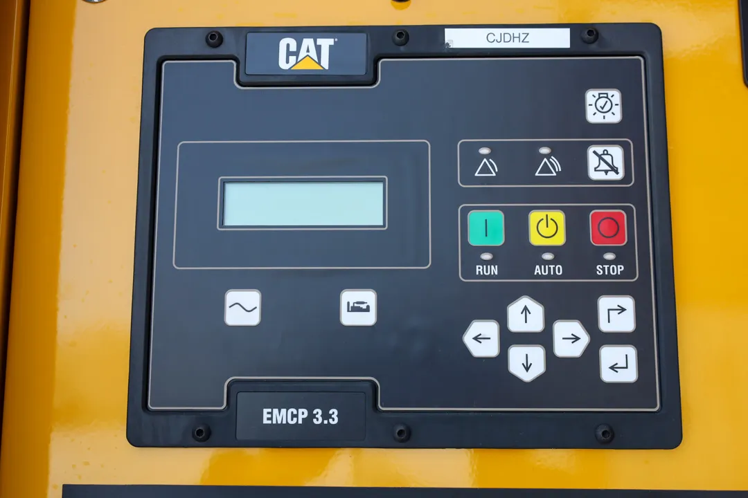 5 500kw caterpillar industrial generator unit 091950 controls