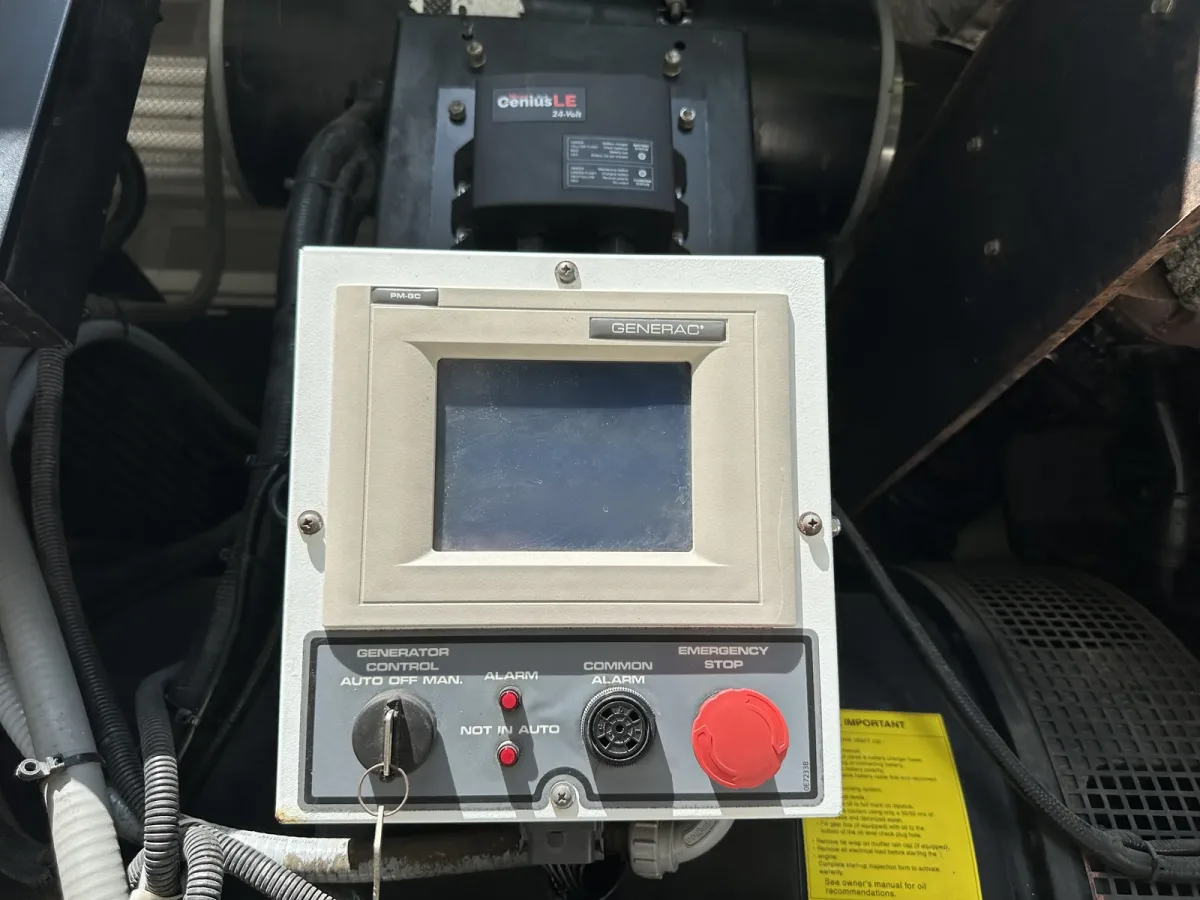 5 500kw generac industrial generator unit 089854 controls