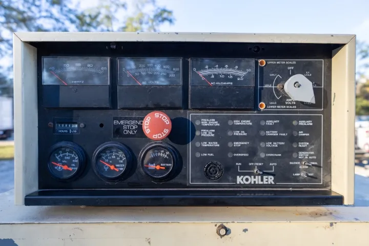 5 500kw kohler industrial generator unit 090477 control panel