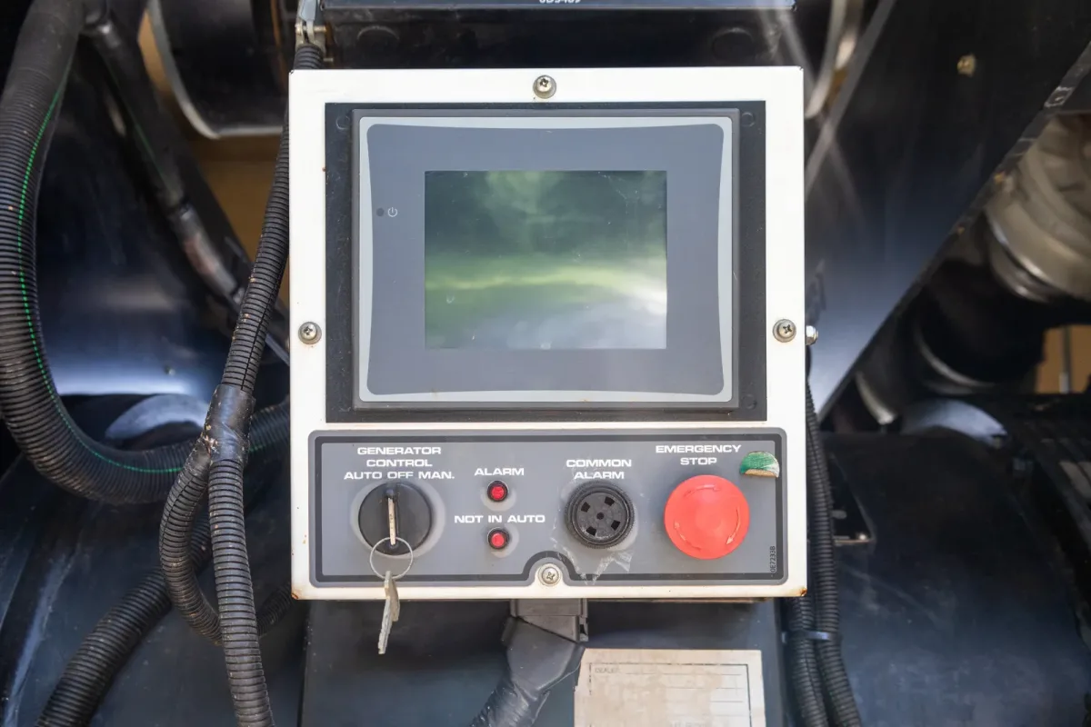 5 600kw generac industrial generator unit 091242 controls
