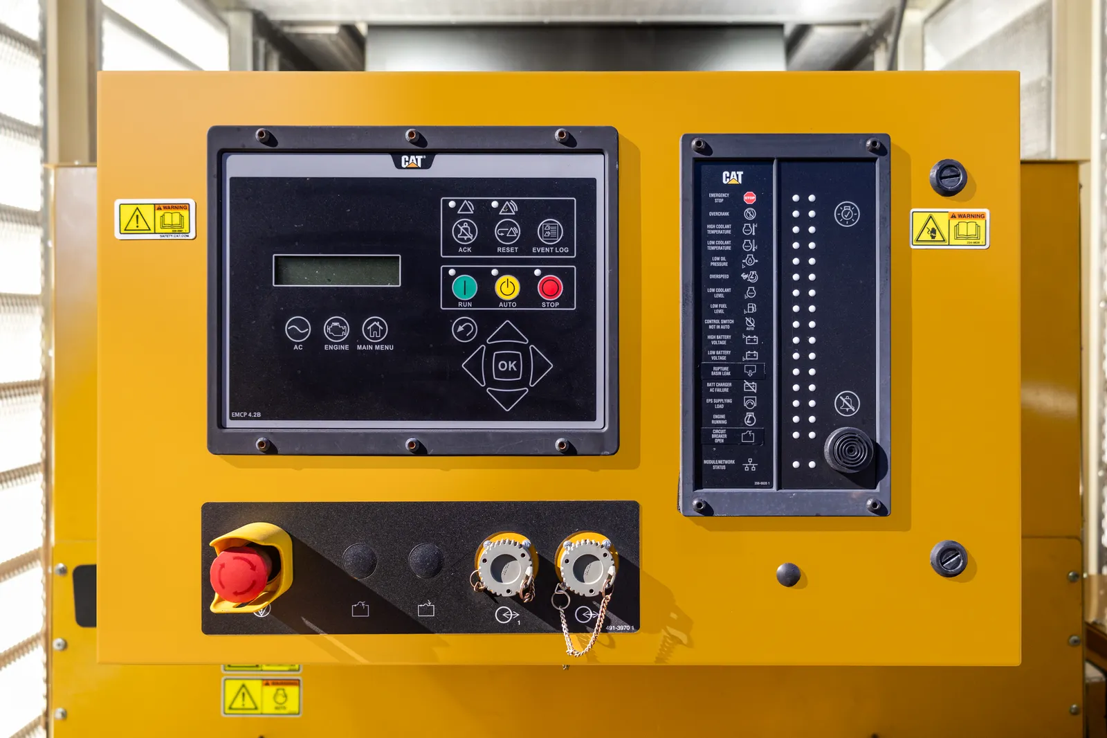 5 800kw caterpillar industrial generator unit 092149 controls
