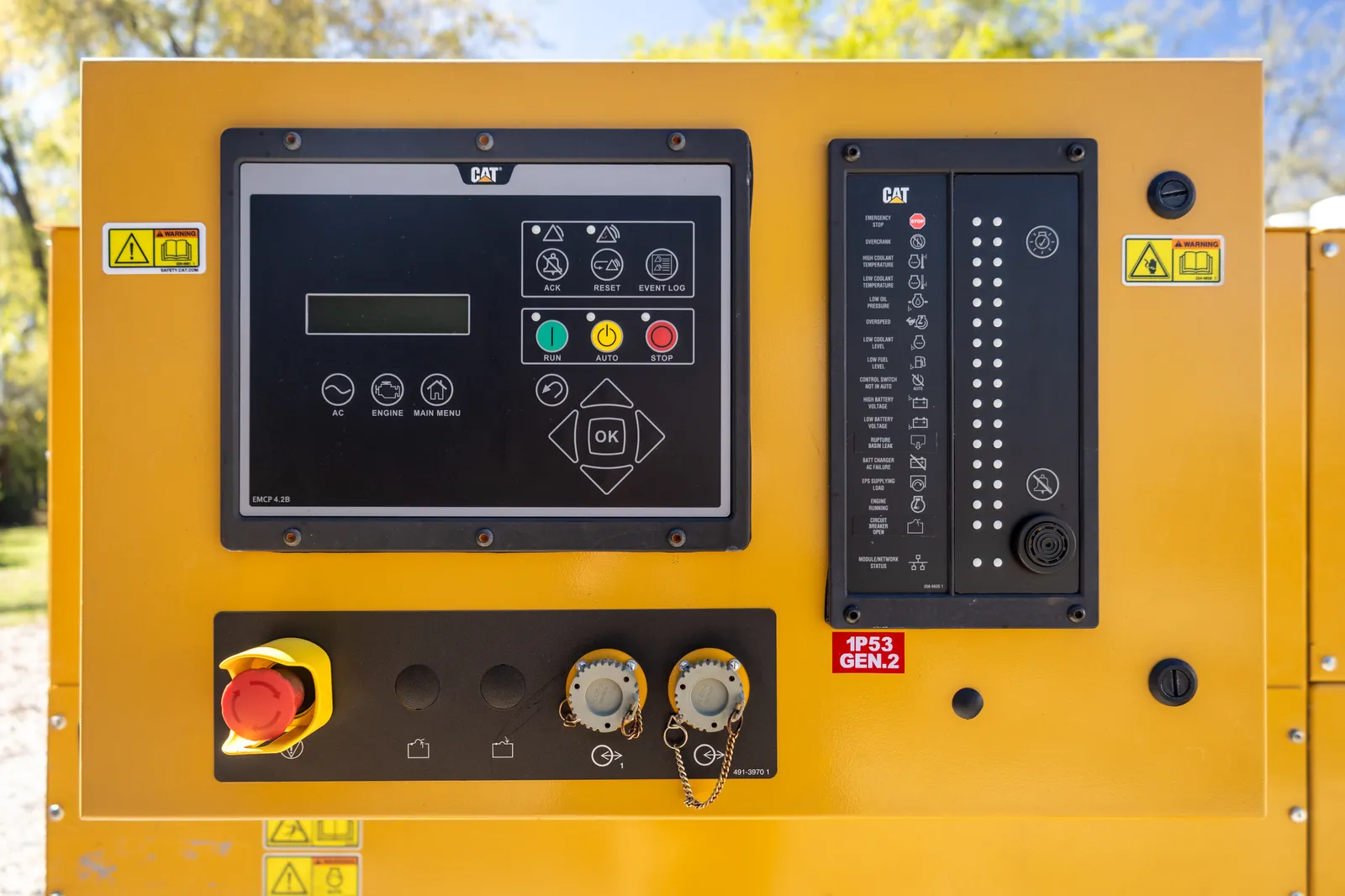 5 800kw caterpillar industrial generator unit 092150 controls