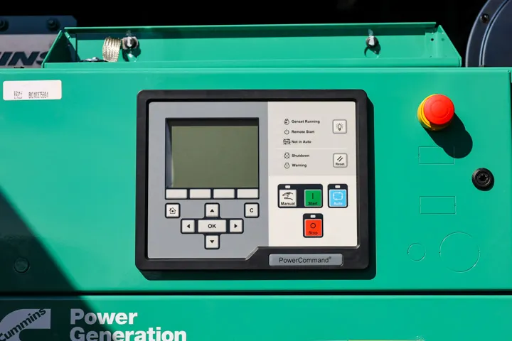 5 800kw cummins industrial generator unit 090352 control panel