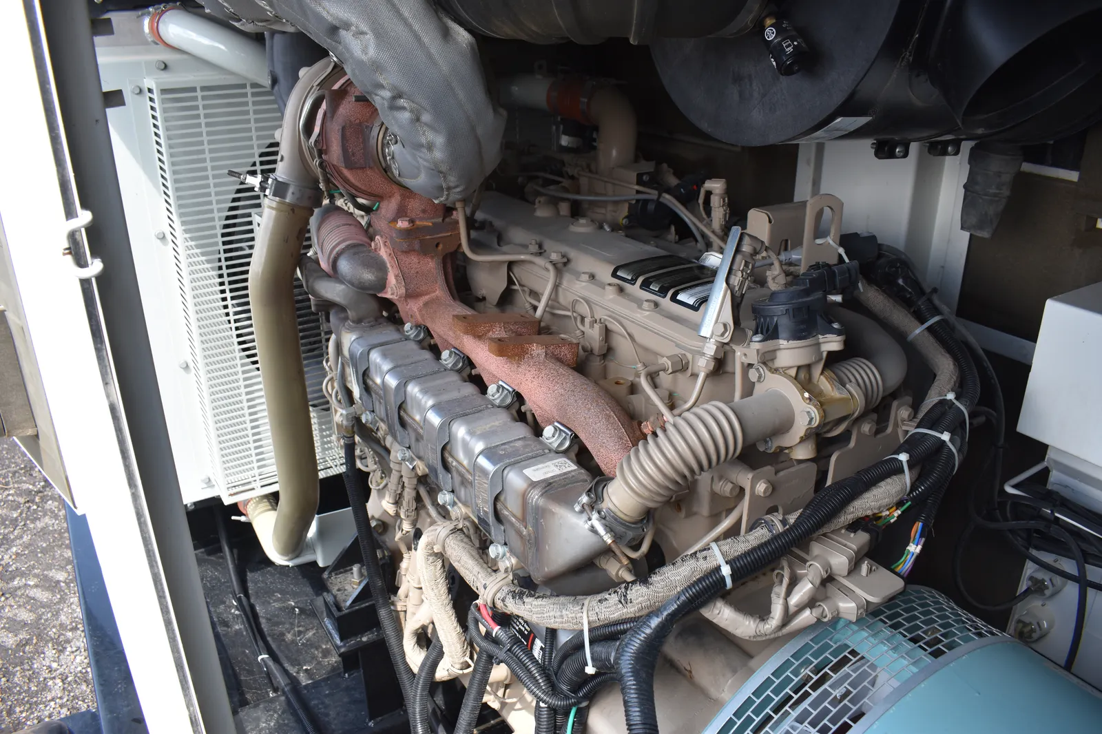 3 120kw mq industrial generator unit 090006 engine