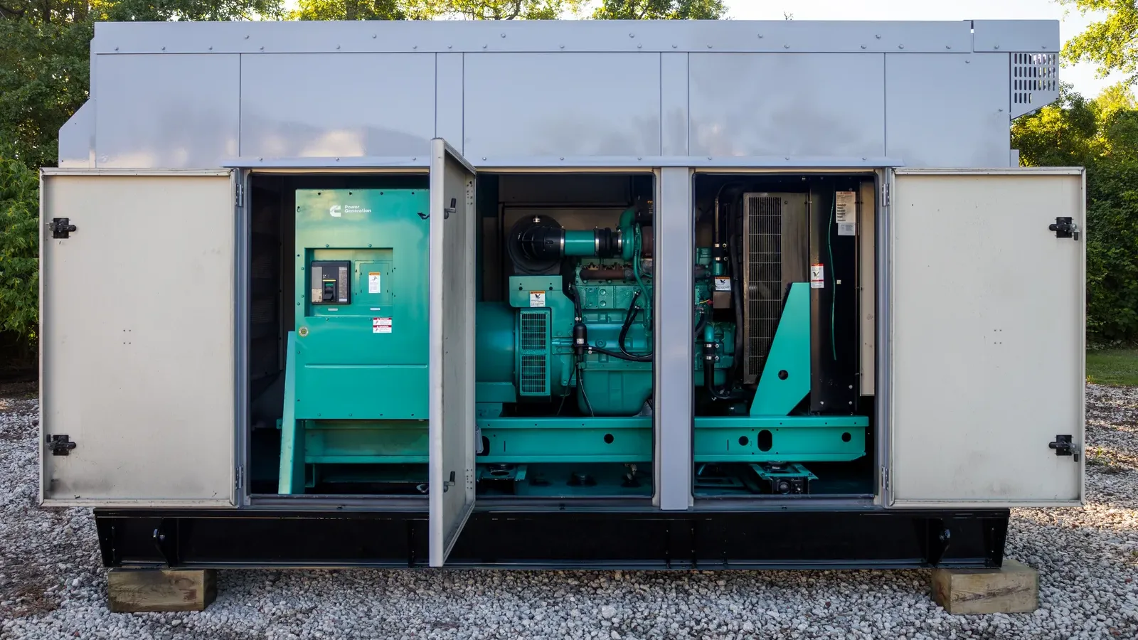 3 250kw cummins industrial generator unit 091466 engine