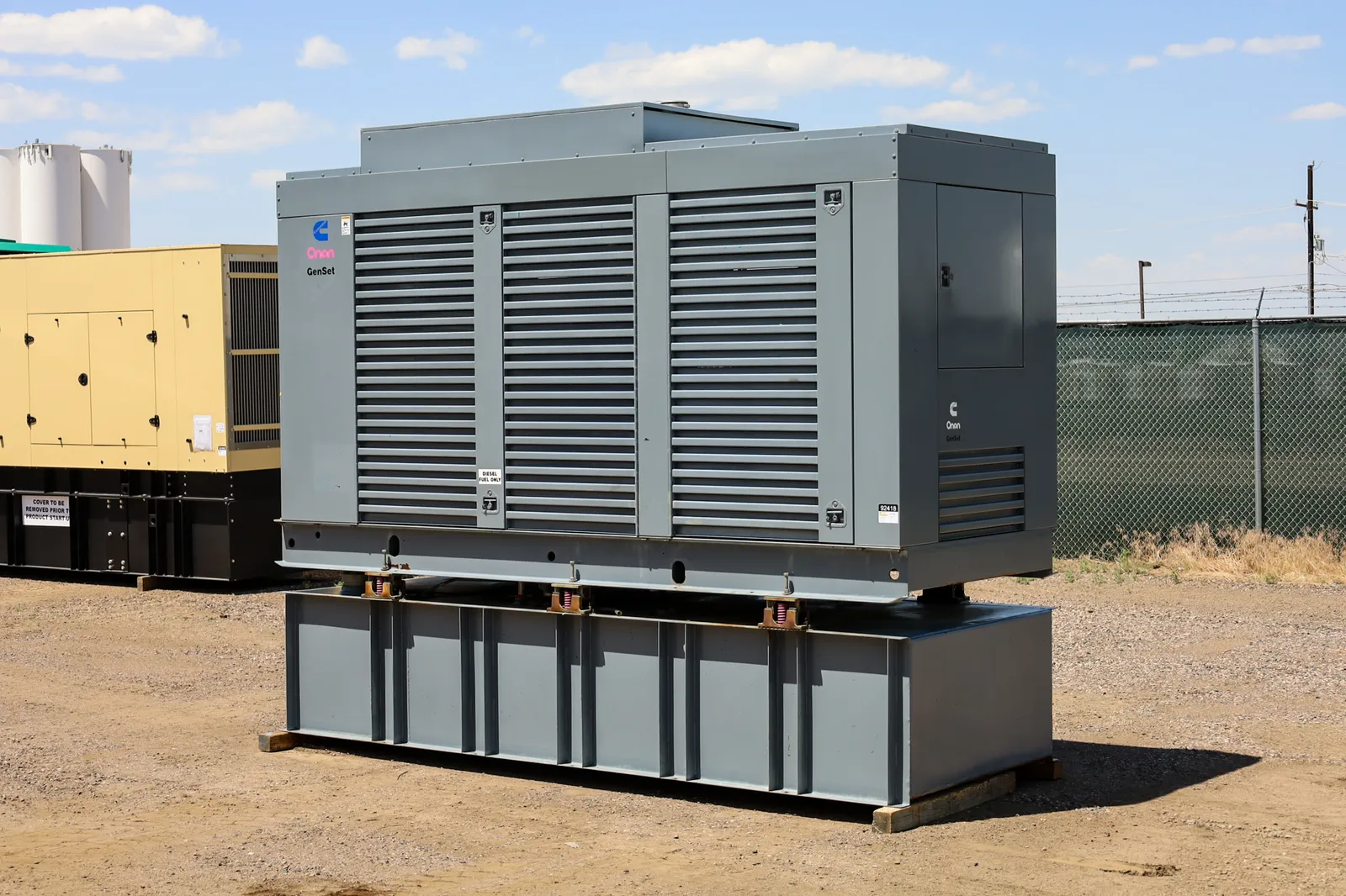 1 450kw cummins industrial generator unit 092418 exterior