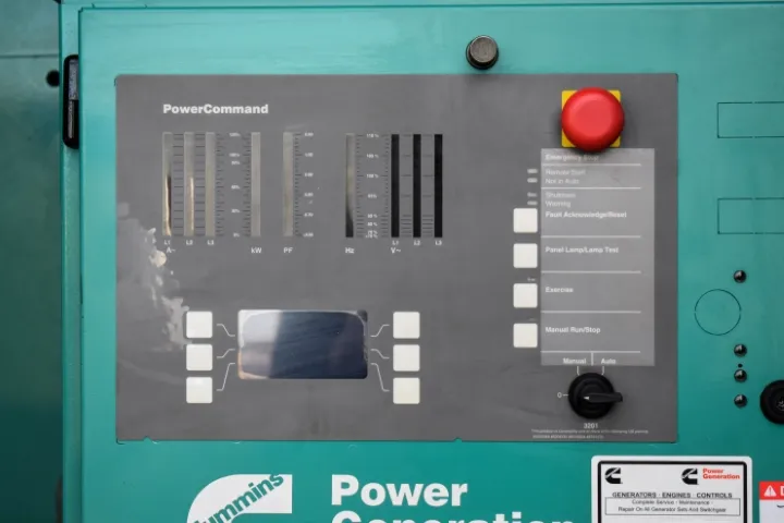 5 2250kw cummins industrial generator unit 090103 control panel