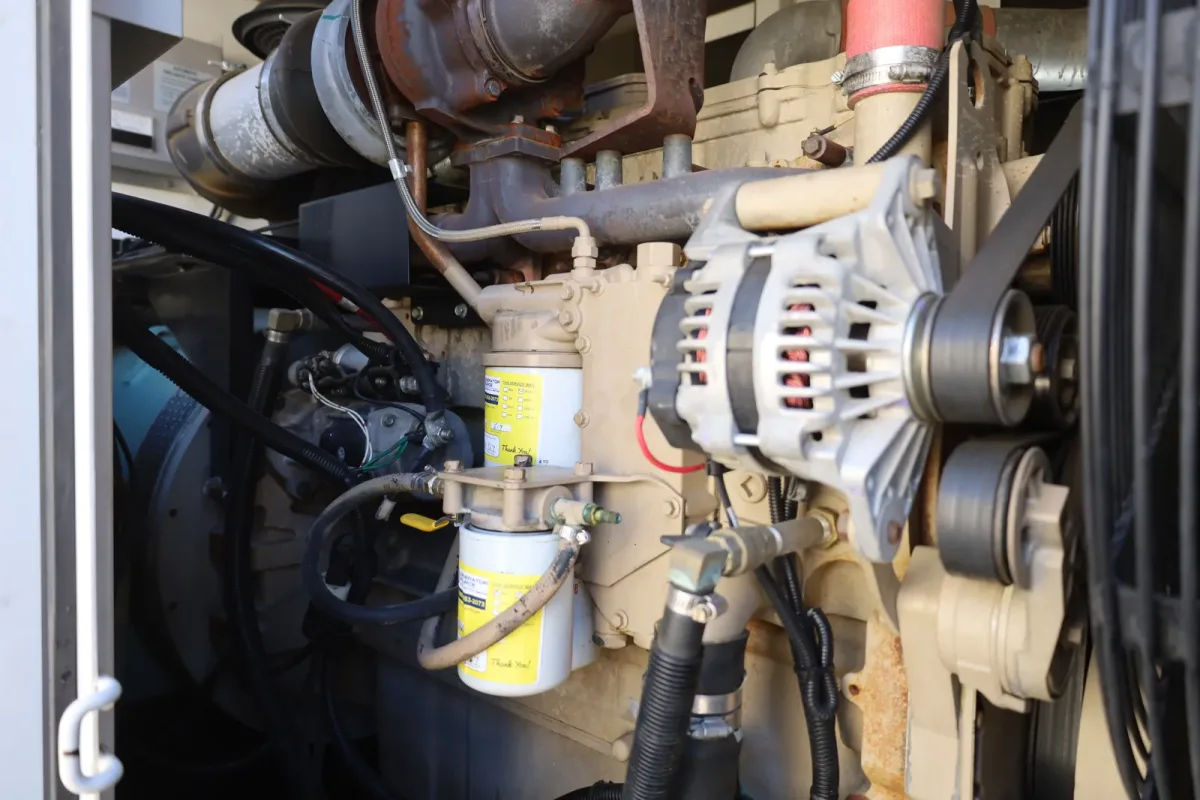 3 240kw multiquip industrial generator unit 091161 engine