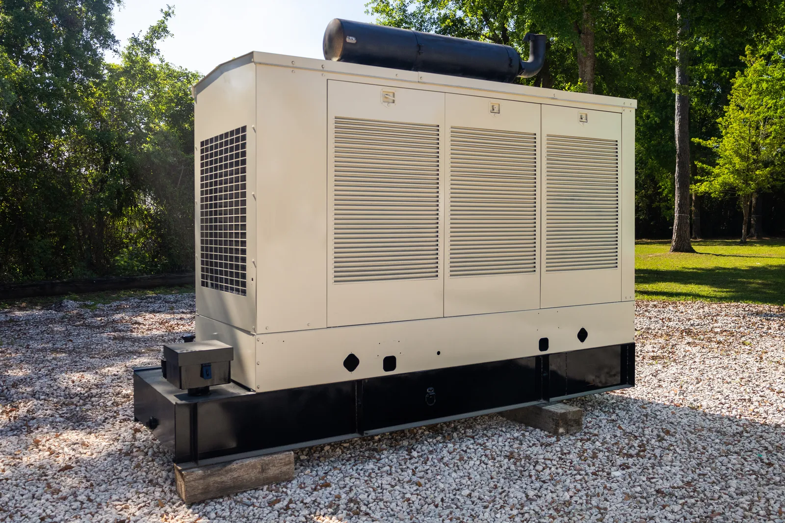 1 260kw kohler industrial generator unit 089653 exterior