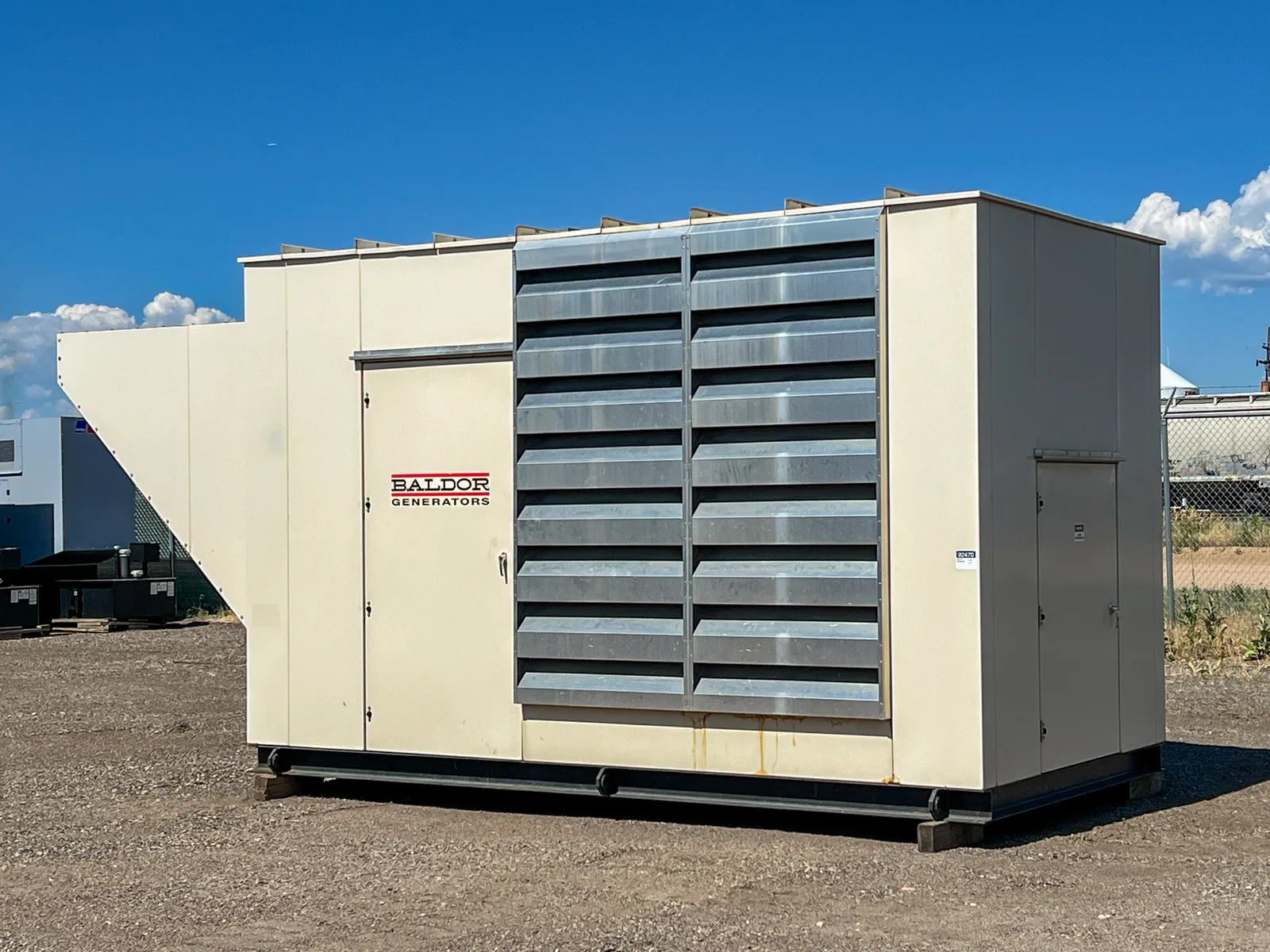 1 332kw baldor industrial generator unit 092470 exterior