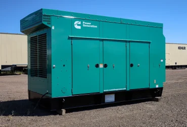 350kW Cummins industrial generator for sale by Generator Source