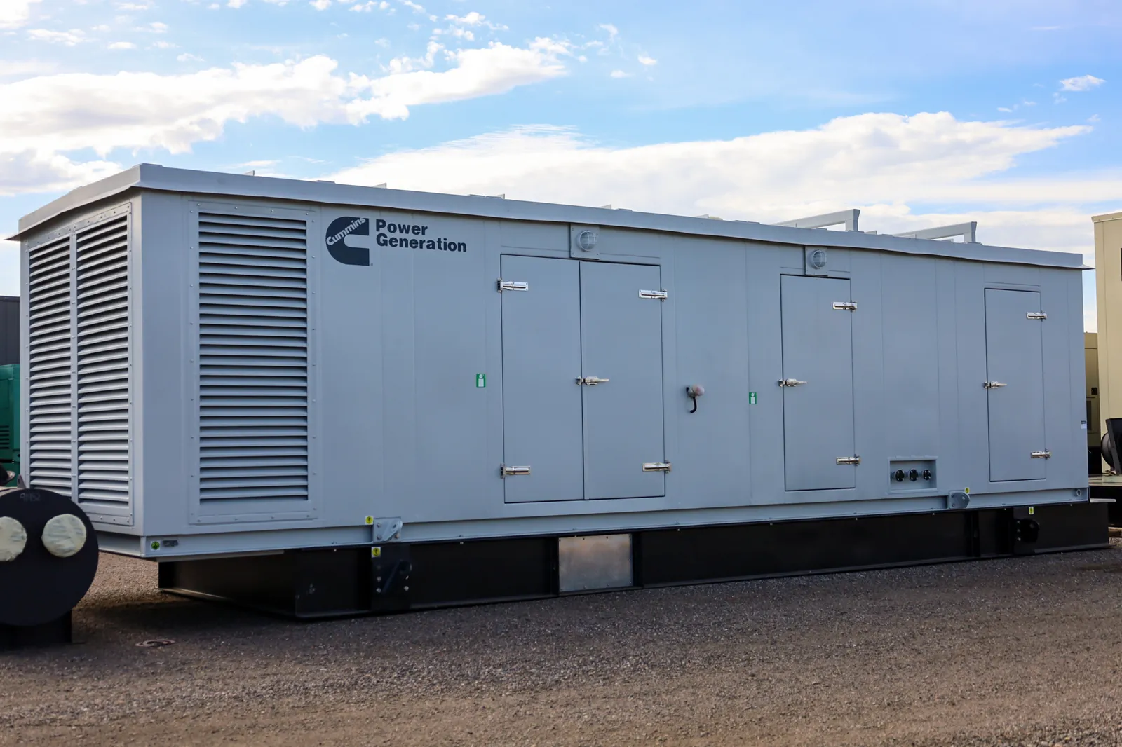 2 1250kw cummins industrial generator unit 091952 exterior