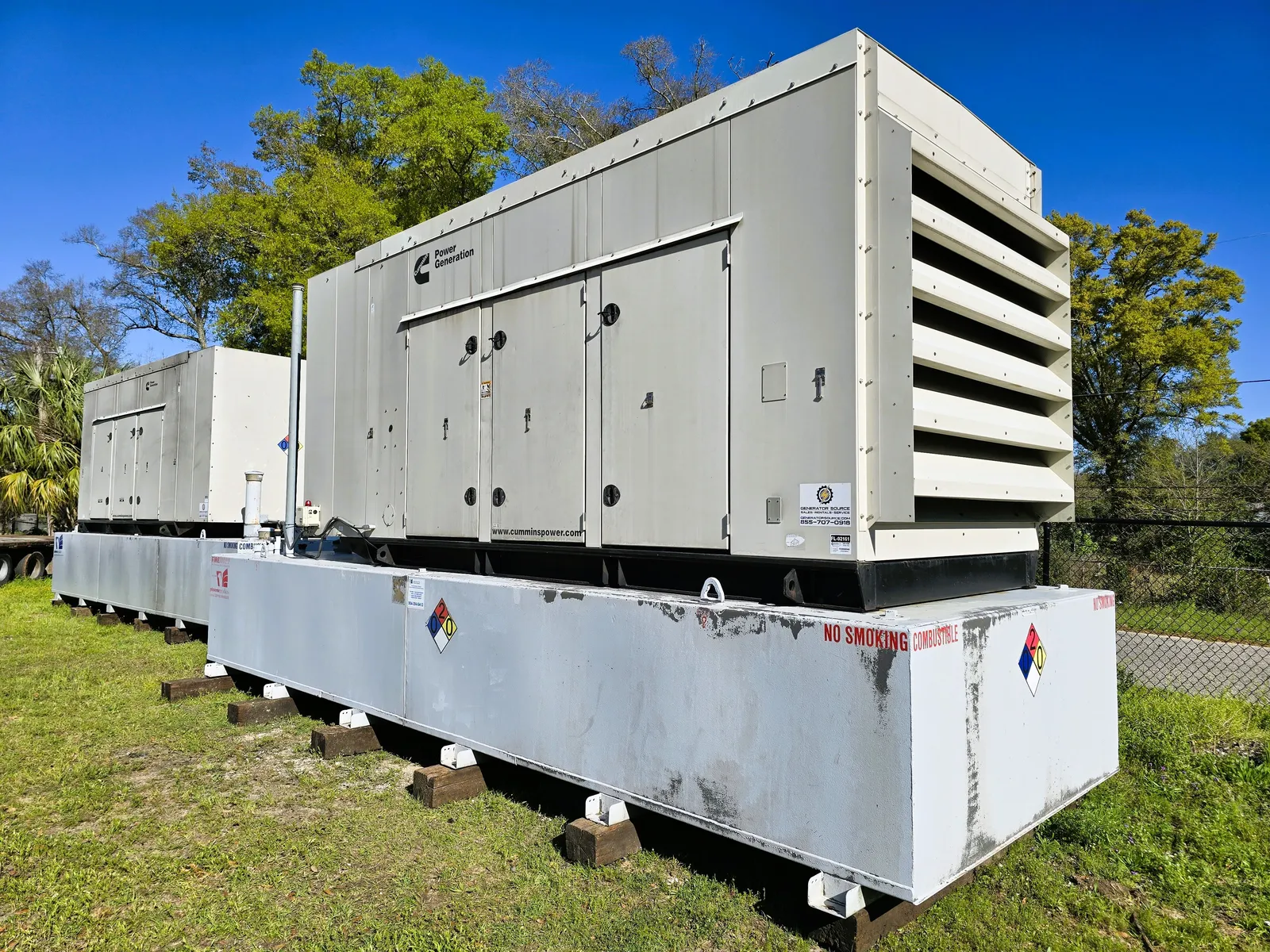 2 500kw cummins industrial generator unit 092161 exterior