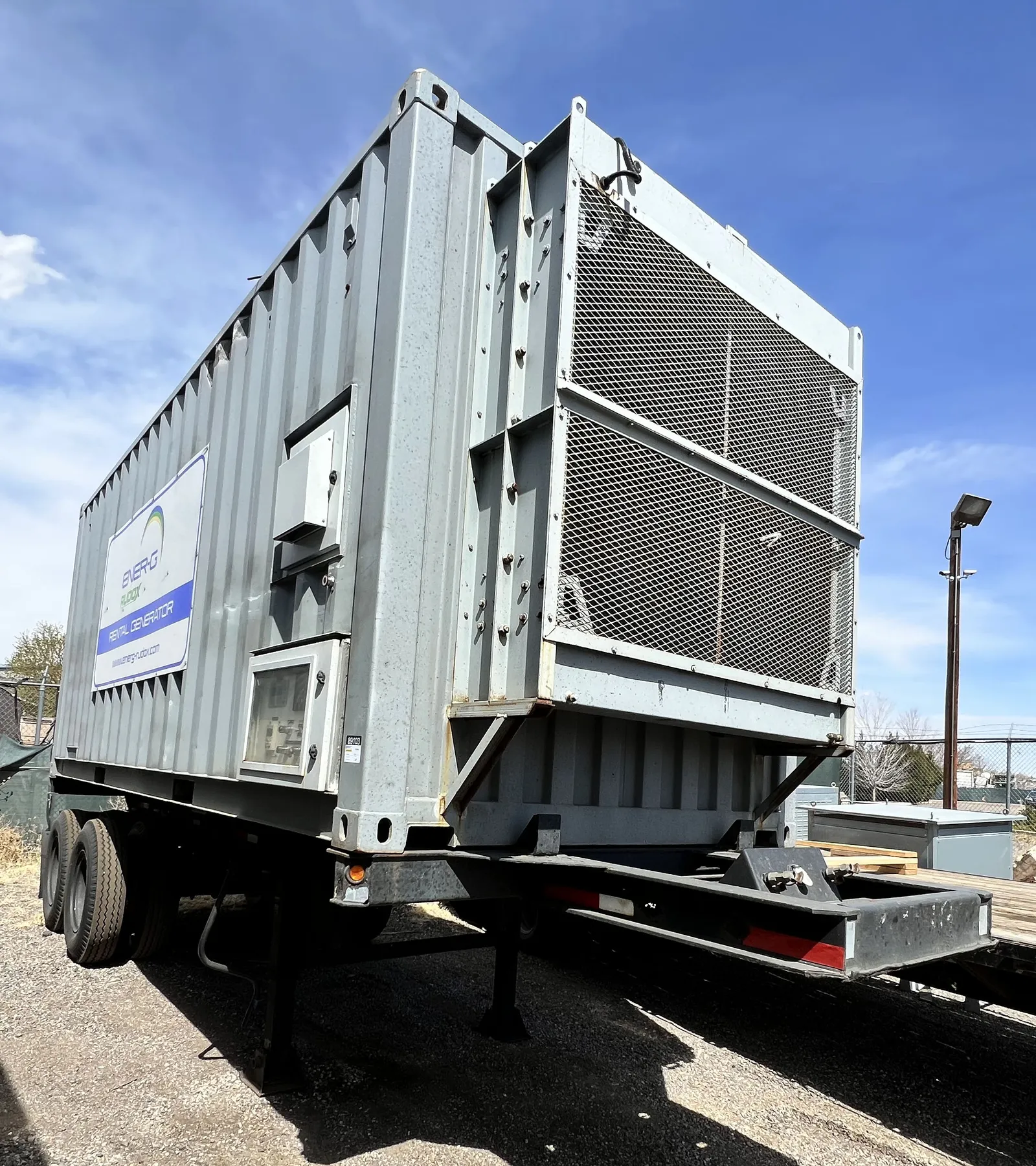 2 600kw mitsubishi industrial generator unit 089103 exterior