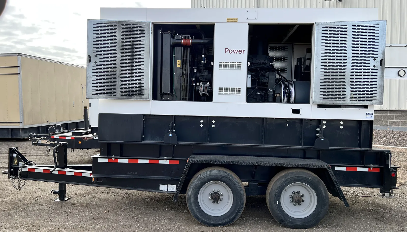3 283kw pramac industrial generator unit 089088 engine