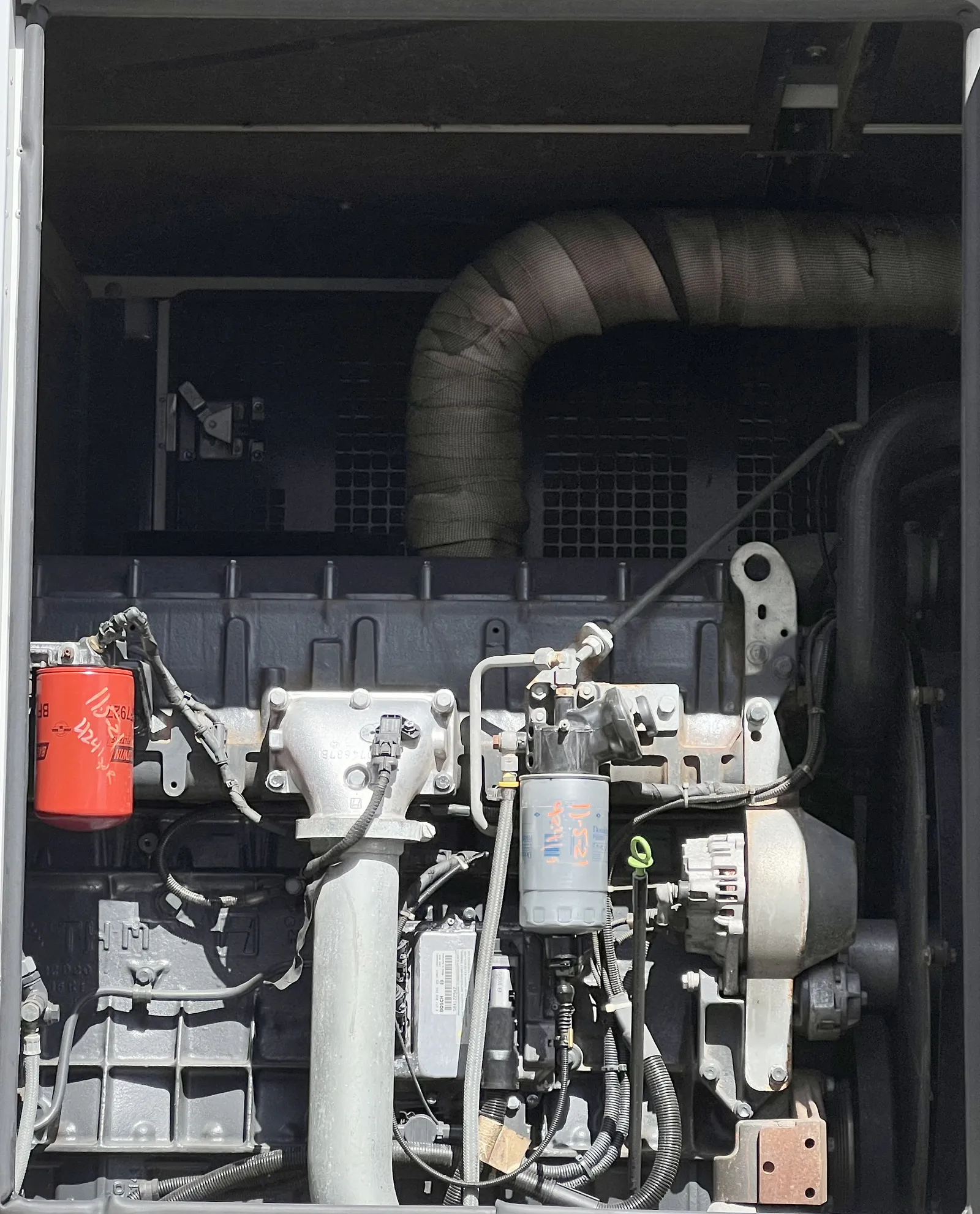 3 345kw hipower htw industrial generator unit 089112 engine