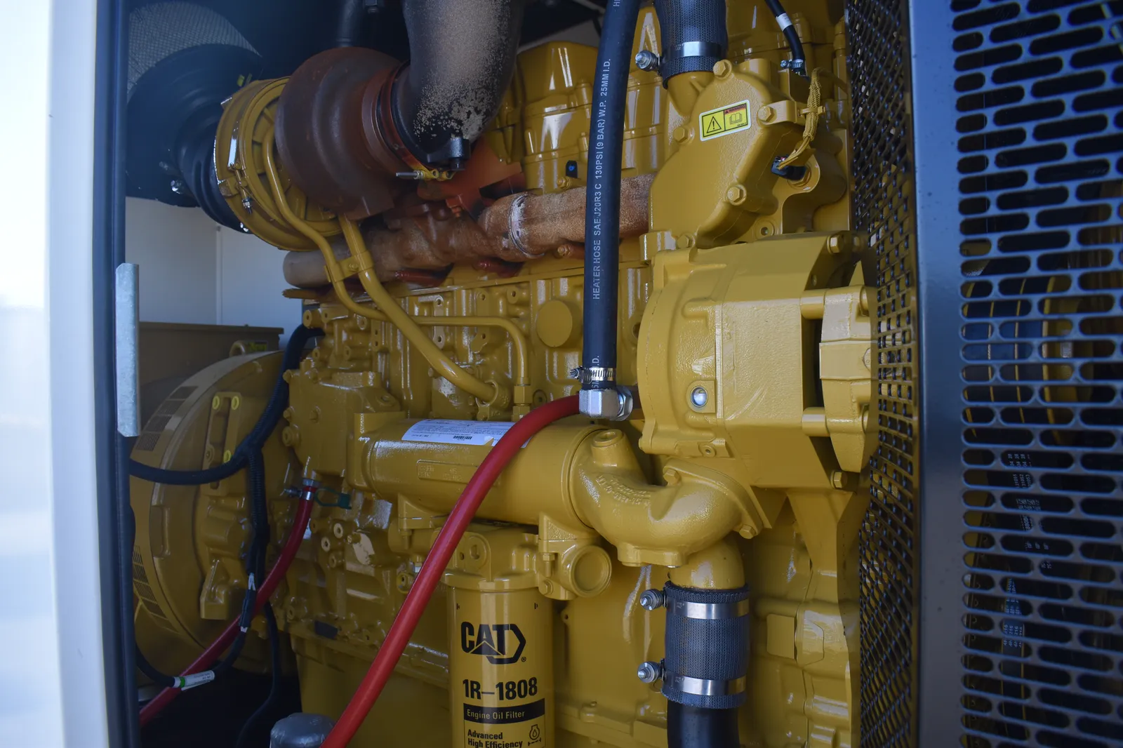 3 500kw caterpillar industrial generator unit 089941 engine