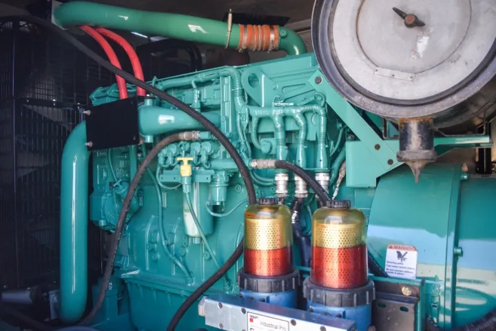 3 500kw cummins industrial generator unit 090217 engine
