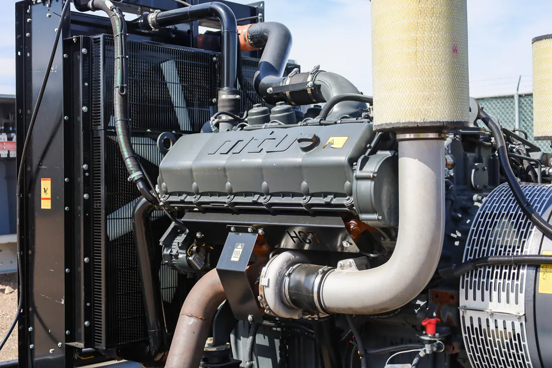 3 515kw hipower industrial generator unit 088898 engine