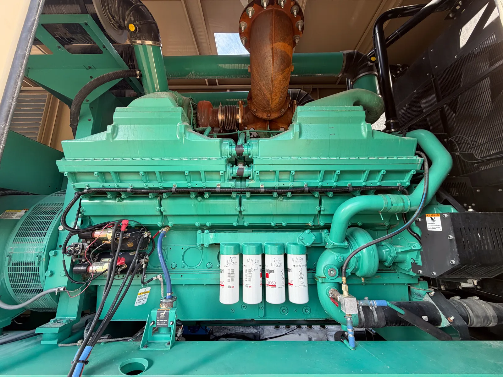 4 2250kw cummins industrial generator unit 092054 engine