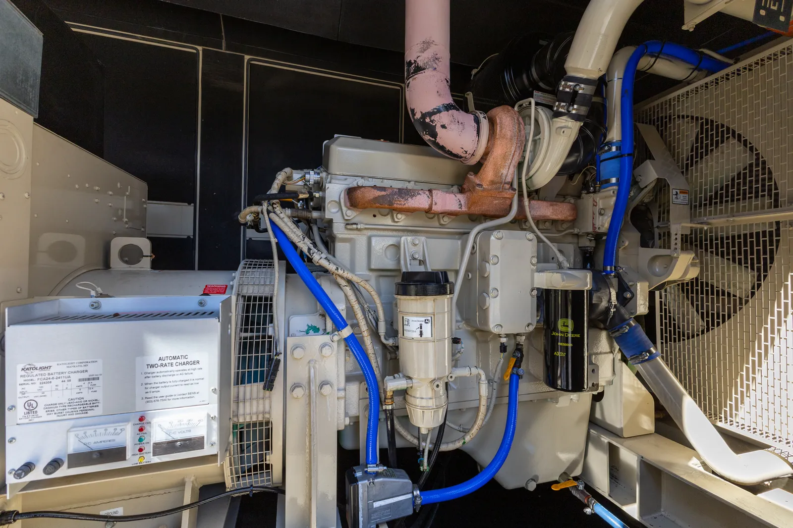 4 300kw katolight industrial generator unit 090750 engine