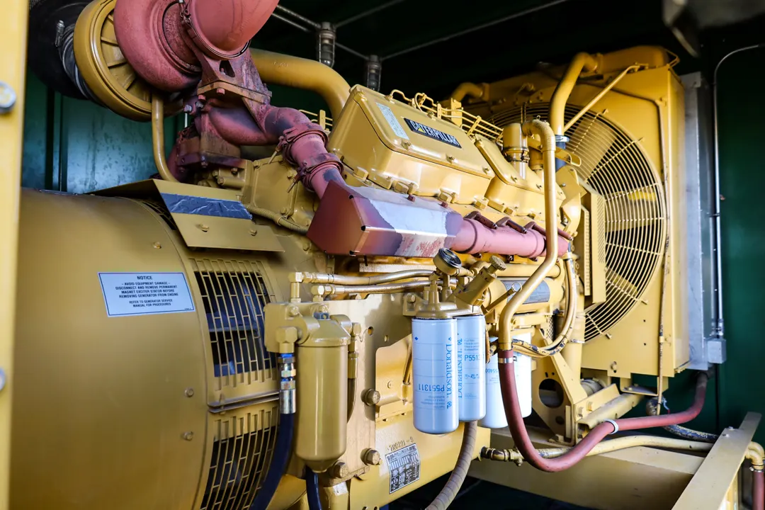4 500kw caterpillar industrial generator unit 092091 engine