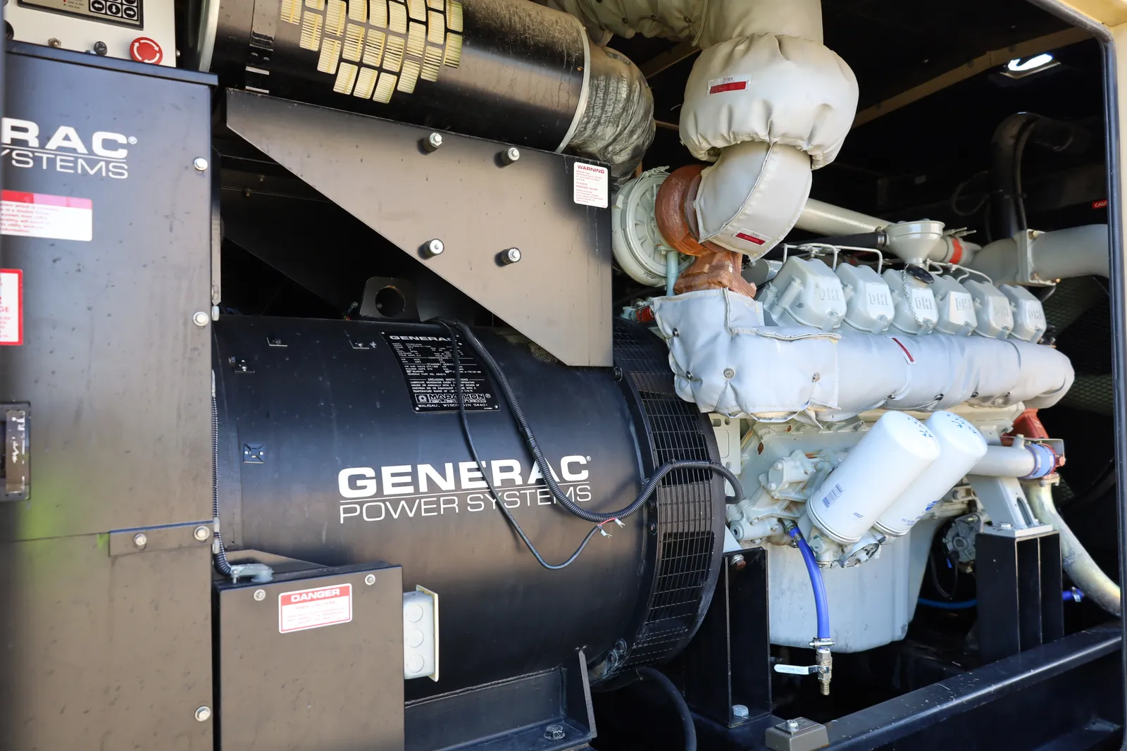 4 645kw generac industrial generator unit 092029 engine