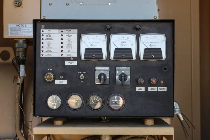 5 1750kw mtu industrial generator unit 089598 control panel