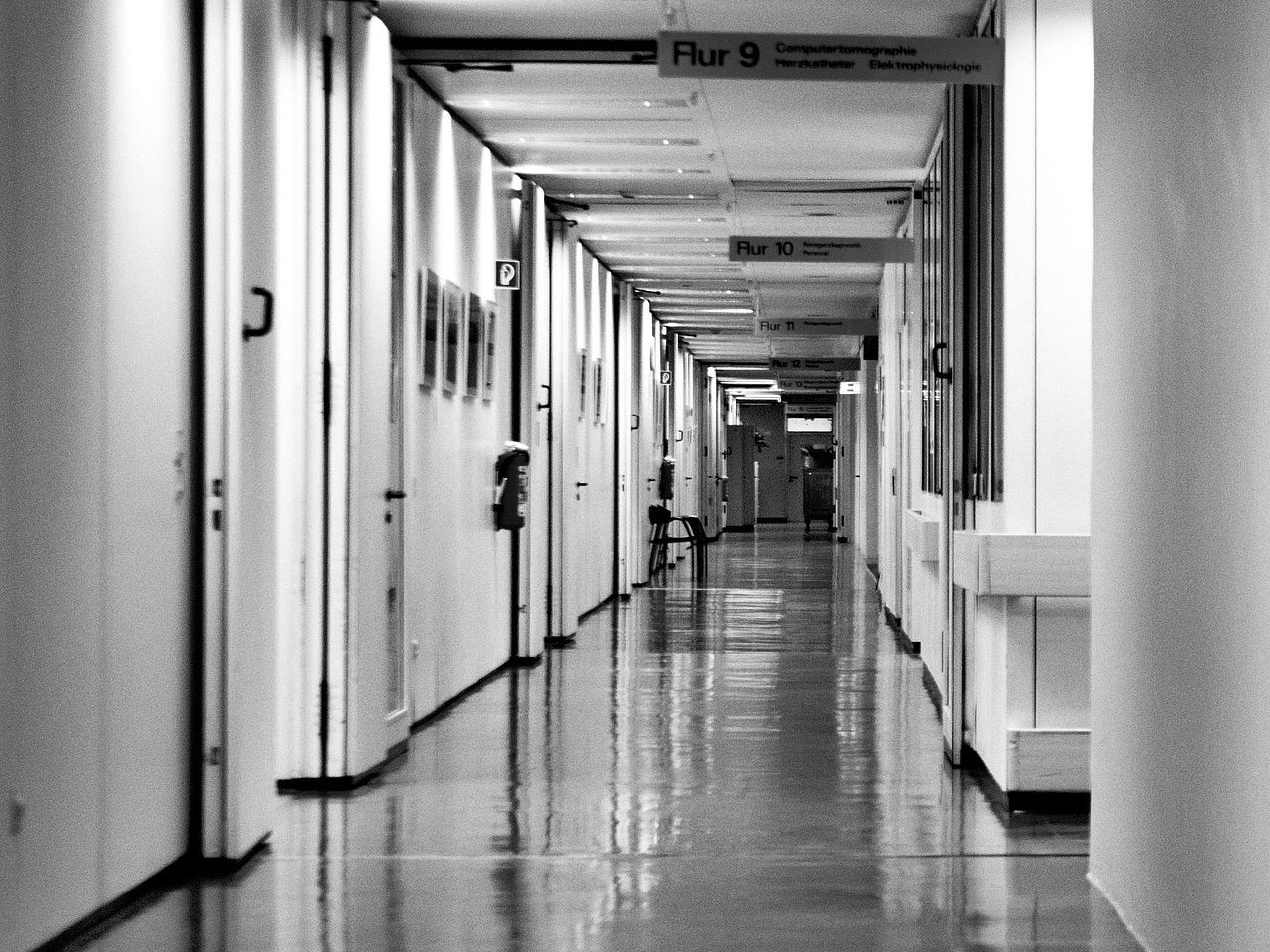 The Ultimate Guide to Commercial & Industrial Generators 2 For mission critical facilities like data centers and hospitals N1 redundant diesel generators are the standard for ensuring 100 uptime and life safety compliance edited