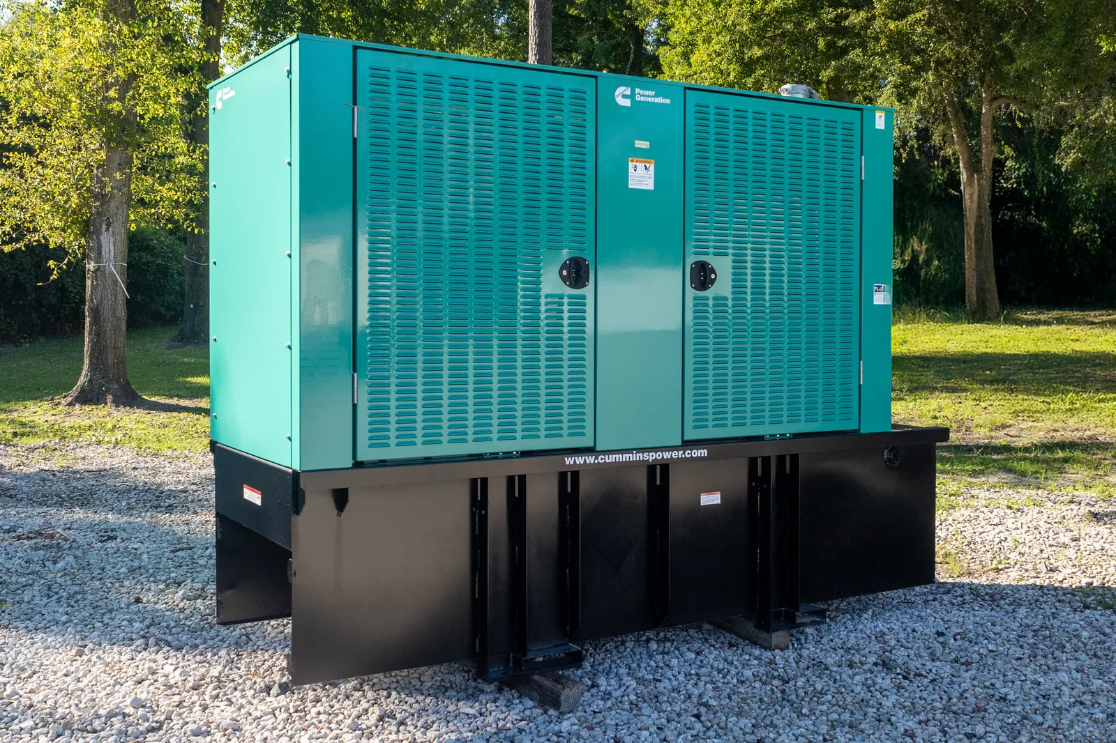 1 150kw cummins industrial generator unit 092733 exterior