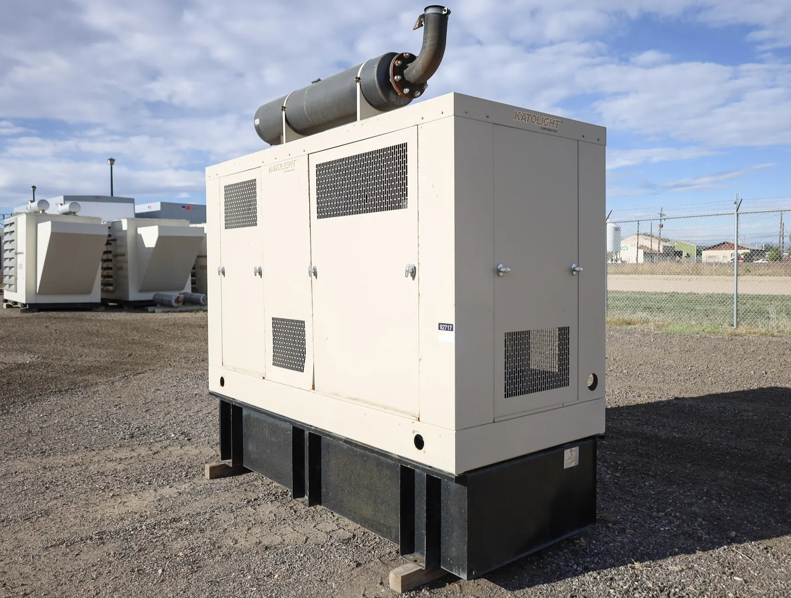 2 180kw katolight industrial generator unit 092717 exterior